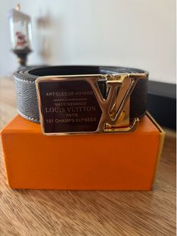 $90 Men’s Belt with Box