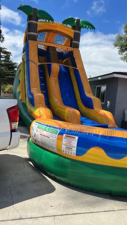 Slide FRIDAY & SUNDAY