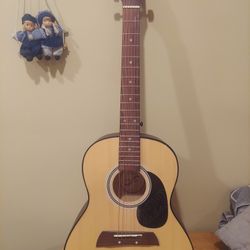 3/4 acoustic guitar 