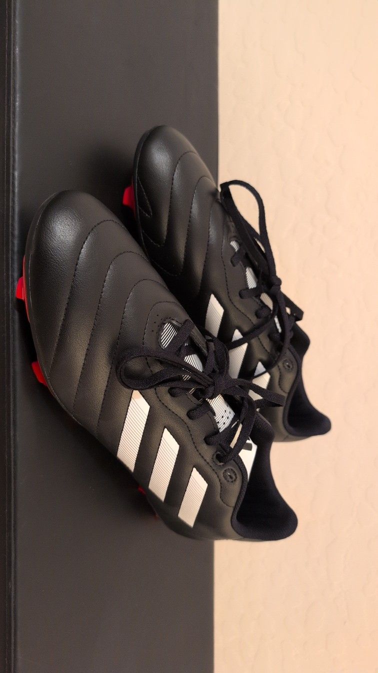 Men's ADIDAS GOLETTO VIII FG Soccer Cleats Size 11.5 NEW