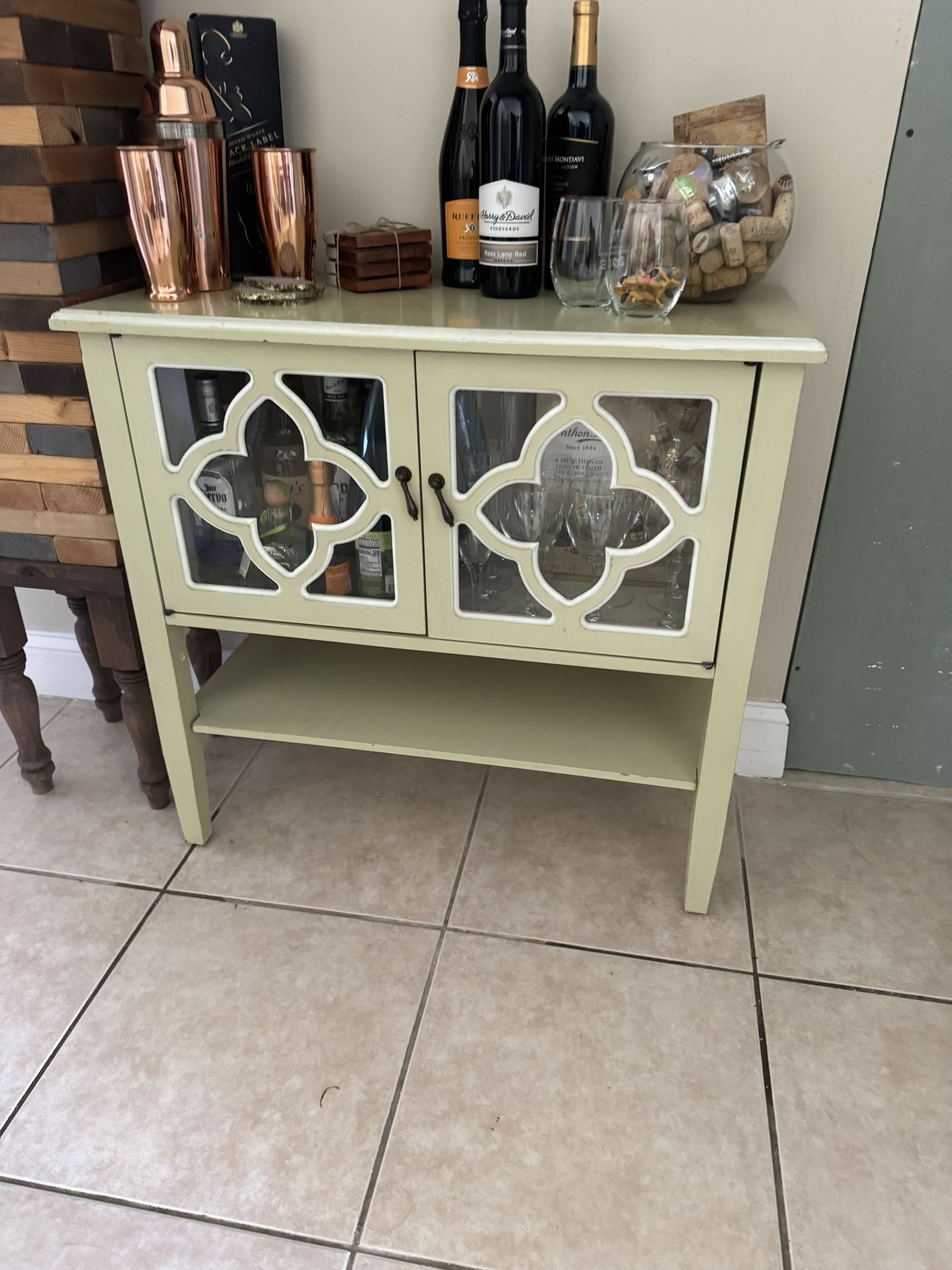 Small Chest / Cabinet / Side Table 