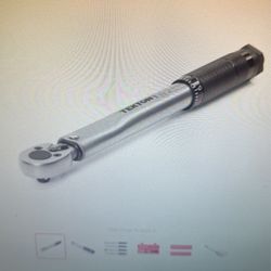 Tekton 1/4 Inch Drive Micrometer Torque Wrench (20-200 In.-lb.)