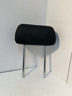 2010 BMW 328i Rear Headrest