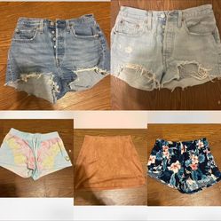 Women’s shorts & skirt
