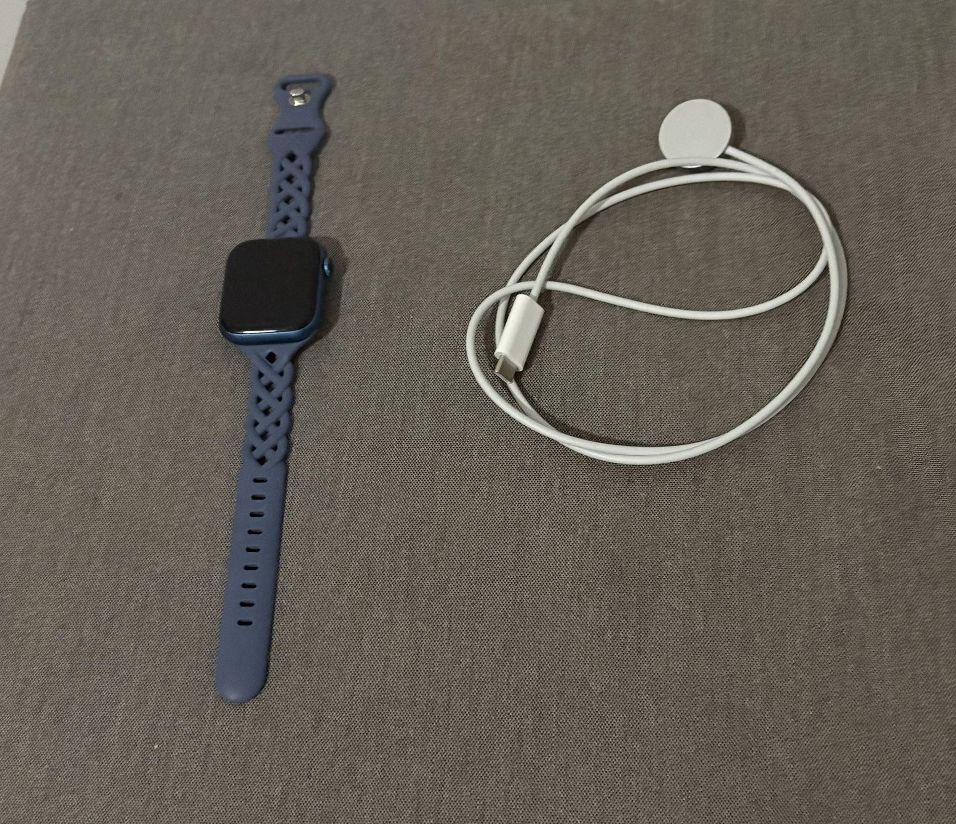Apple Watch Series 7 45mm
