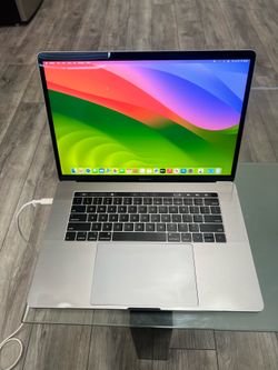 MacBook Pro i9 32gb ram 1TB ssd , 2019 , a1990
