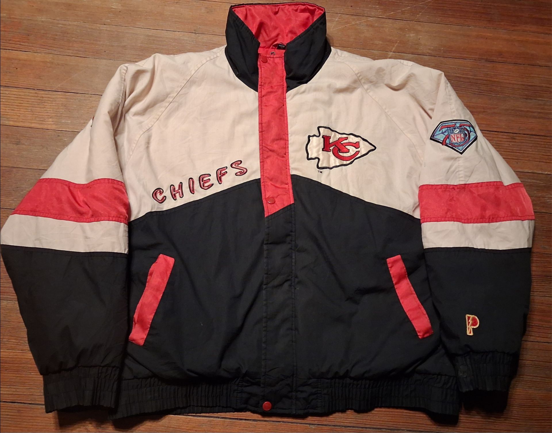 Size Large Vintage 90 Pro Player Kansas city Chiefs Coat Jacket Huge Logo