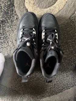 Jordan Spizike Low