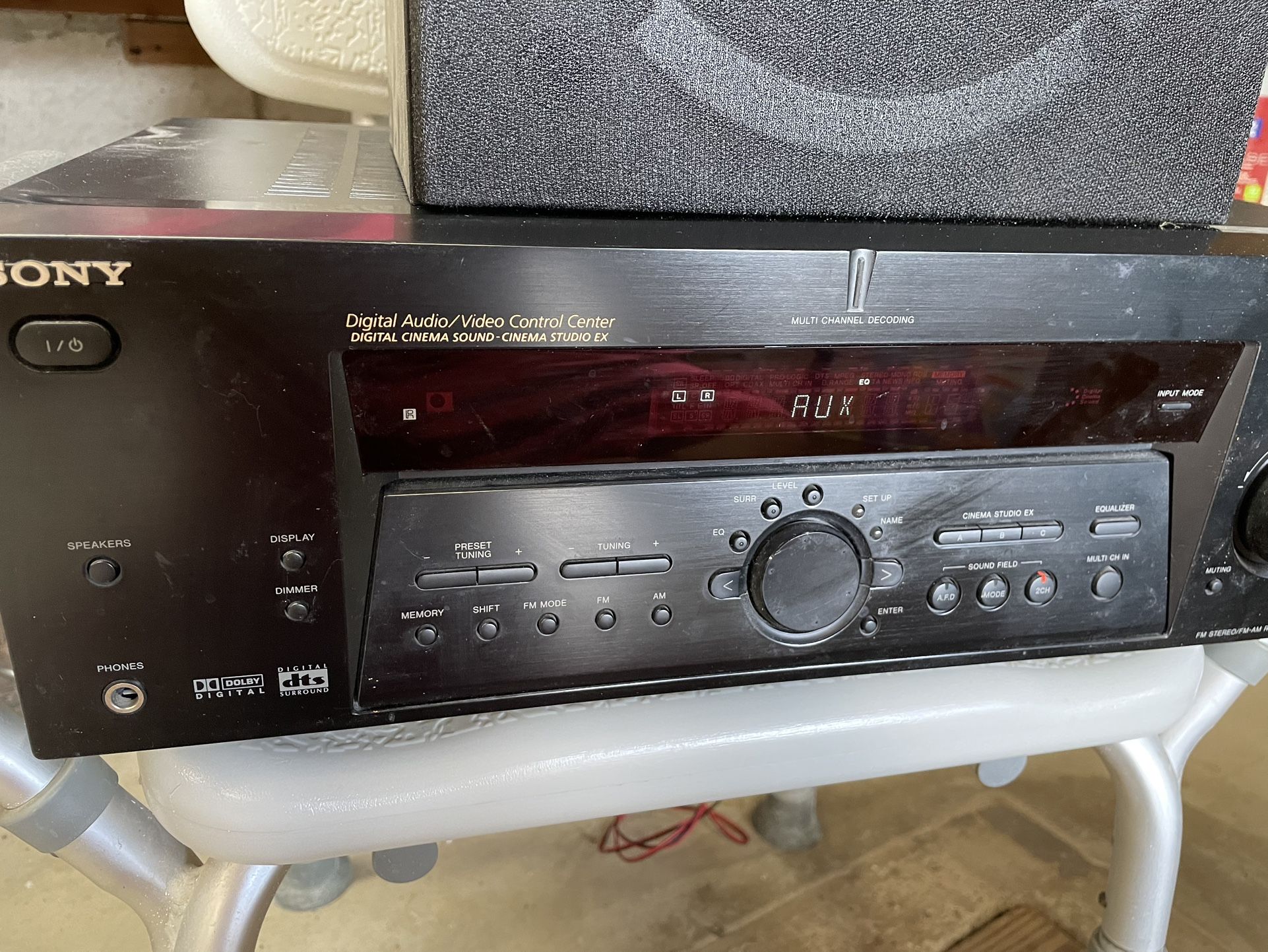 Sony STR-DE757 Stereo receiver digital audio home theatre tested