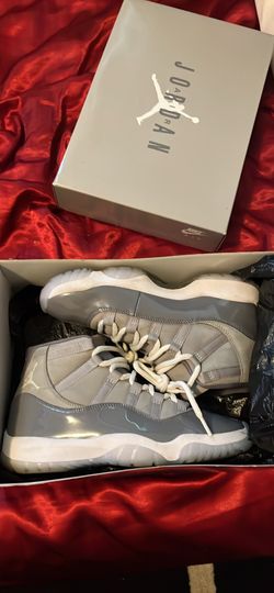 Jordan 12 Cool grey Size 8m