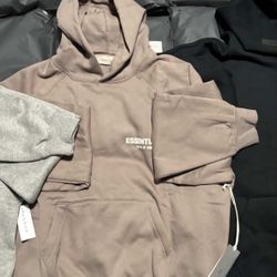 Essentials Pac-sun Tag$