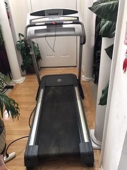Nice Gold’s Gym Treadmill With Multiple Incline Setting. Works As It Should