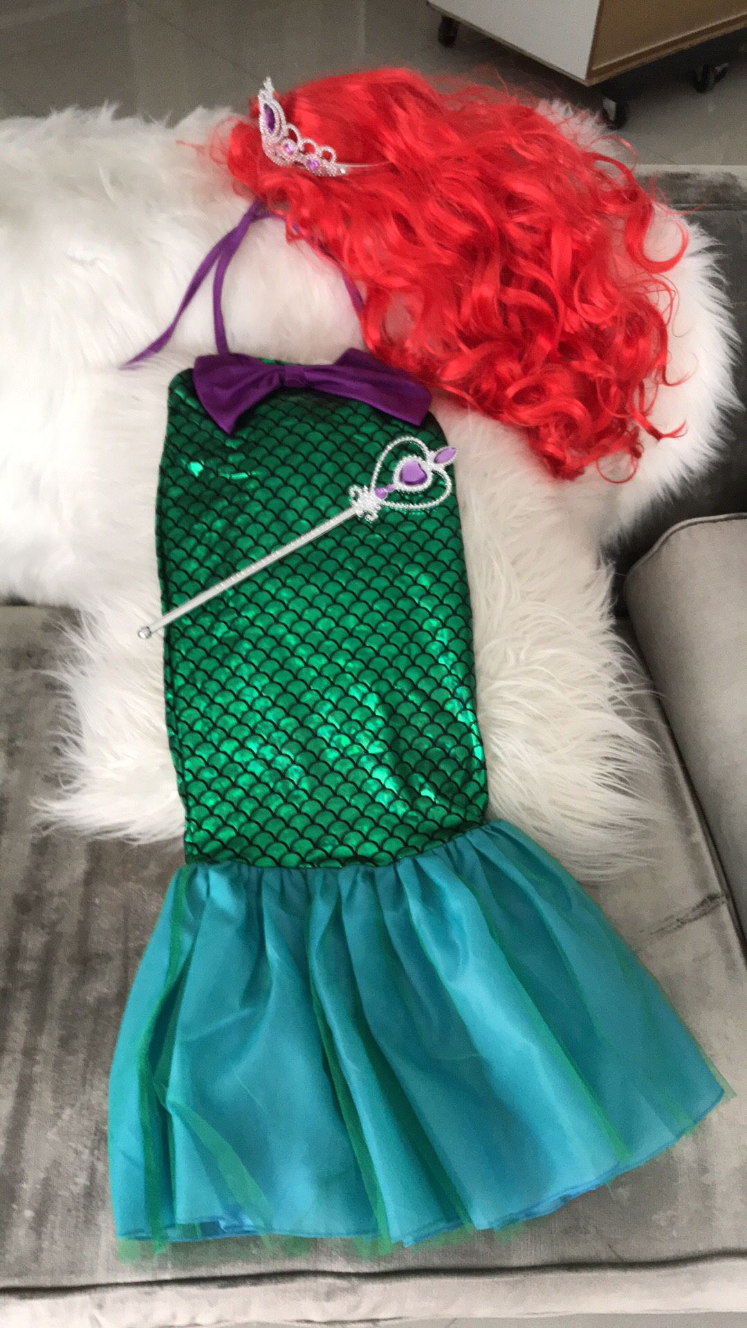 Ariel little mermaid 🧜‍♀️ costume size 5-6 but runs small