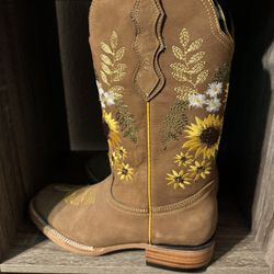 Western Boots 