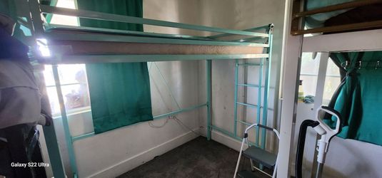 Free loft bed