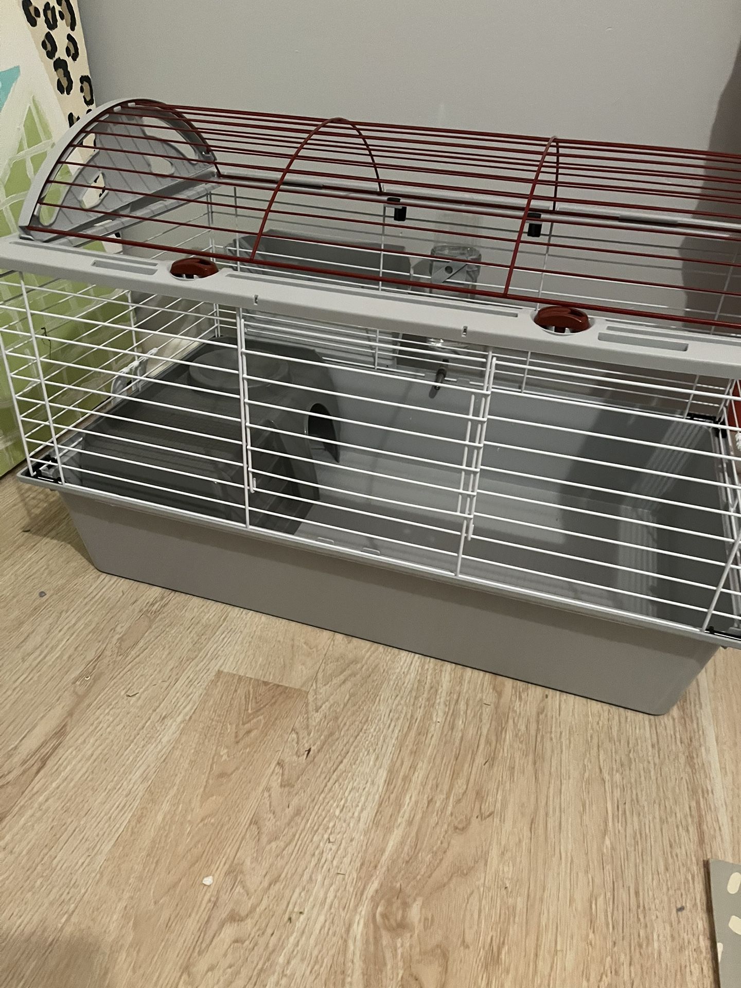 Brand New Living World Deluxe Habitat