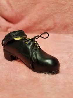 Shoe figurine Irish