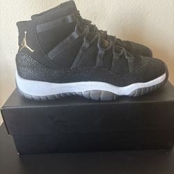 Jordan 11 heiress black stingray