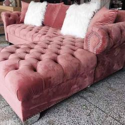 Royal Pink Velvet Sectional w/ Accent Pillows