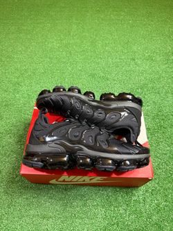 Nike Vapor Max Plus Black
