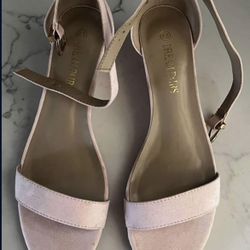 Chic & Comfy Dream Paris Wedge Sandals