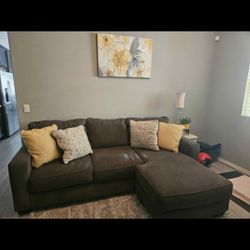 Sofa With Reversavle Chaise
