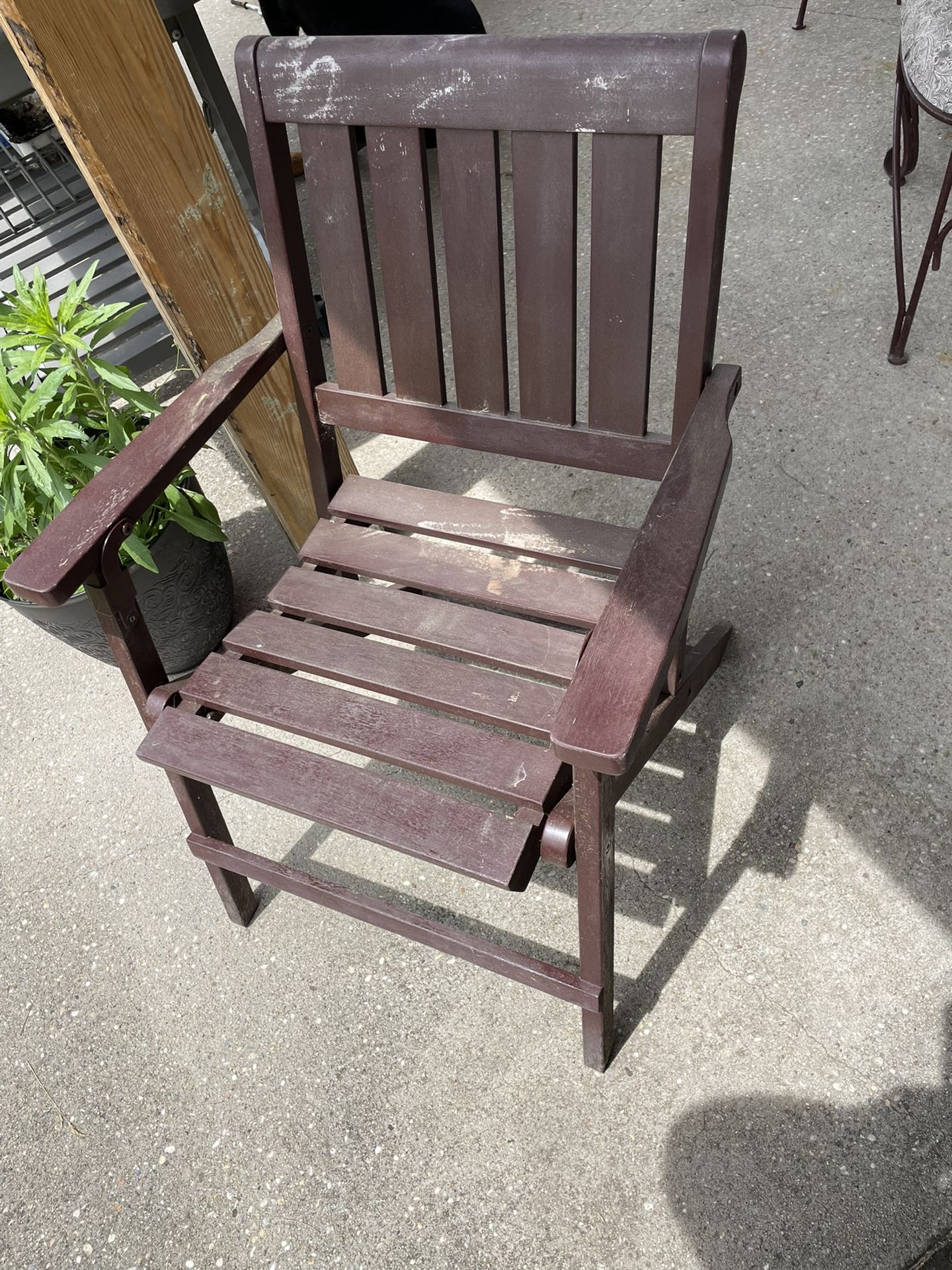 Outdoor chairs Solid Wood 3Chairs $10 Each