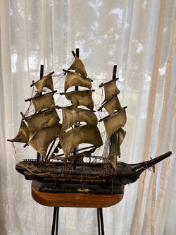 Vintage Fragata Española Año 1780 Model Ship
