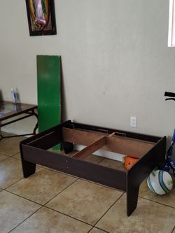 Play table