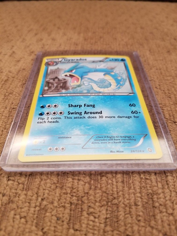 Gyarados *Holo RARE* Pokemon