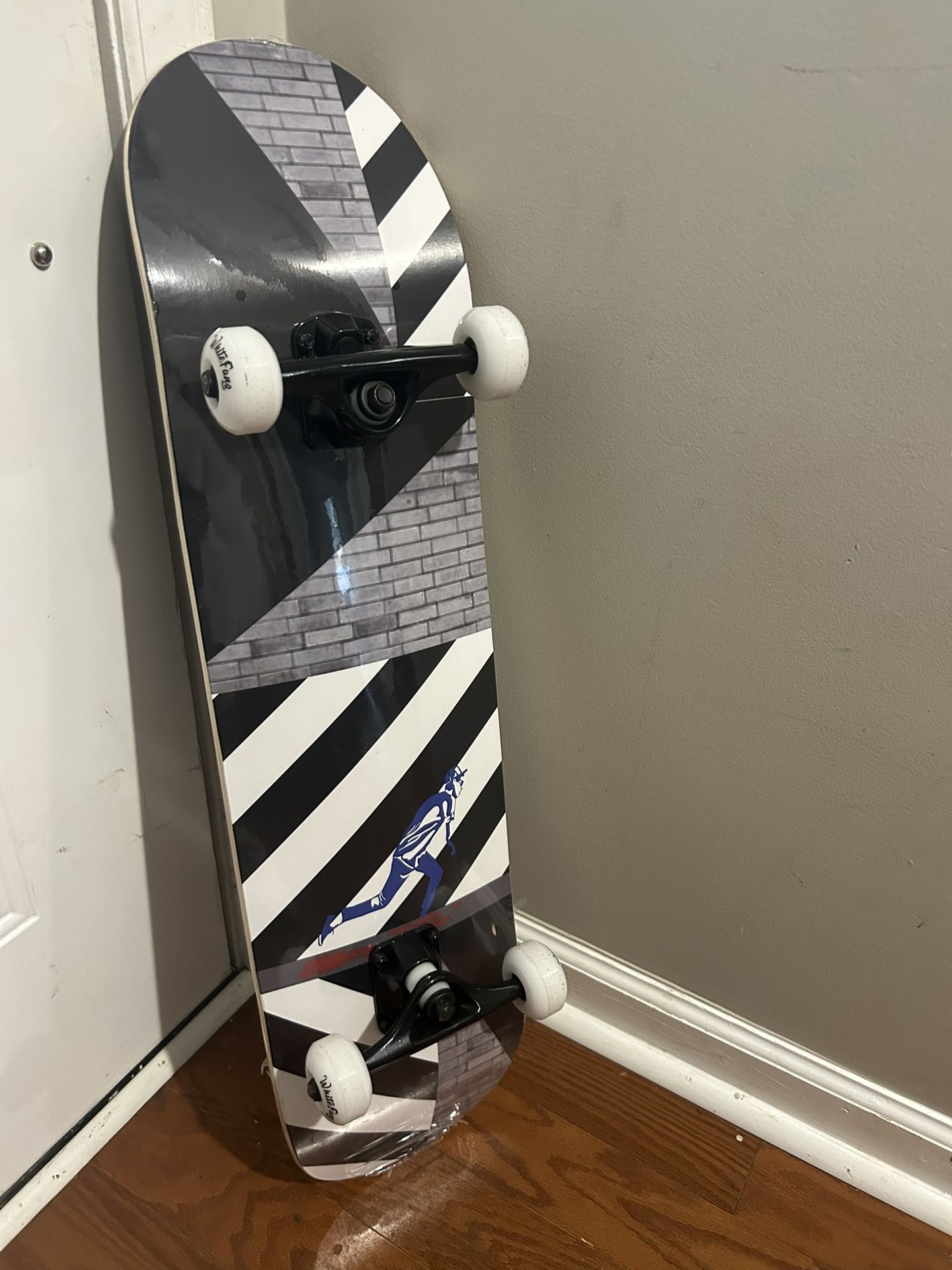 WhiteFang Skateboardsgg for Beginners Complete Skate