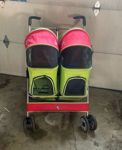 Double dog stroller