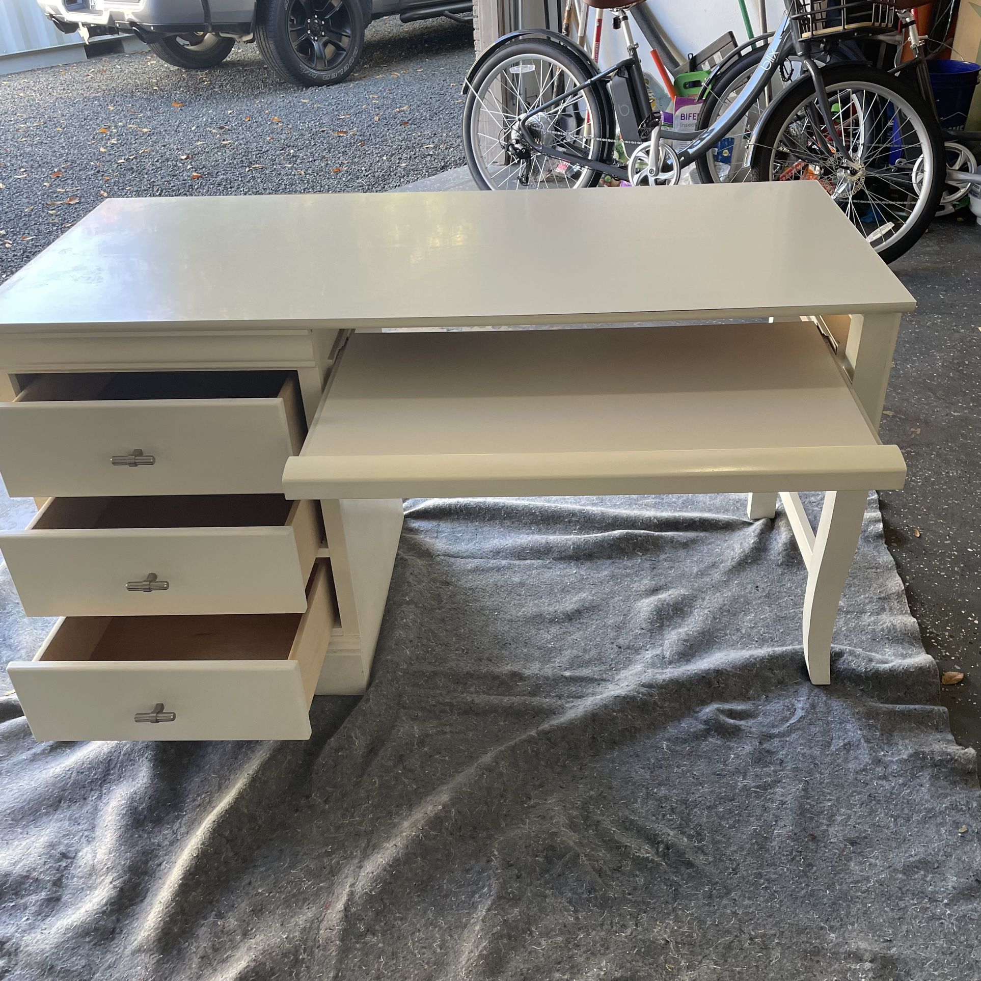 Nice Desk with Pullout Computer Drawer 