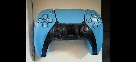 PLAYSTATION 5 CONTROLLERS USED