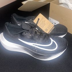 Brand New Nike Zoom Fly 5 Size 13 