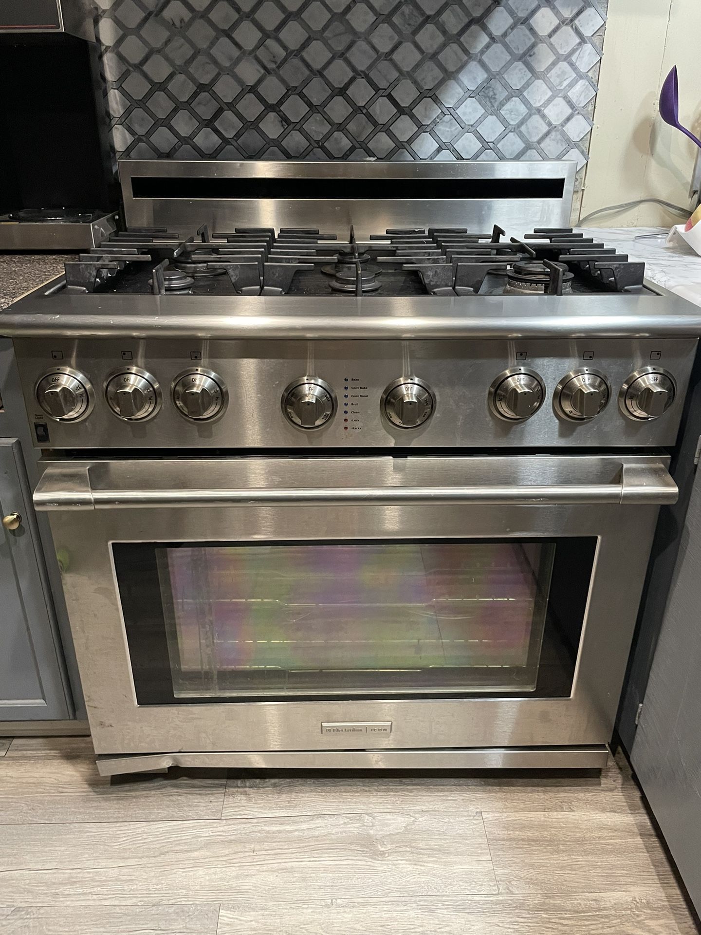 6 Burner Gas Stove