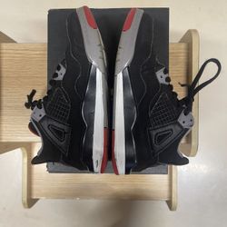 Kids Air Jordan 4 Retro (PS) – Size 11C – Black / Fire Red / Cement
