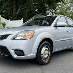 2010 KIA Rio