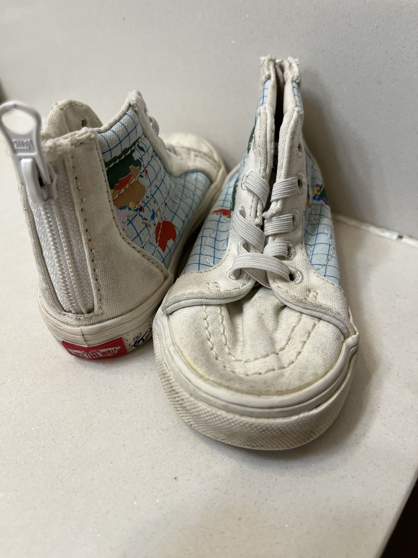 Size 6 Toddler High Top Vans