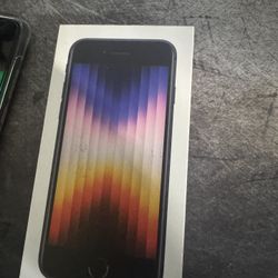 iPhone SE3 Version Prepaid