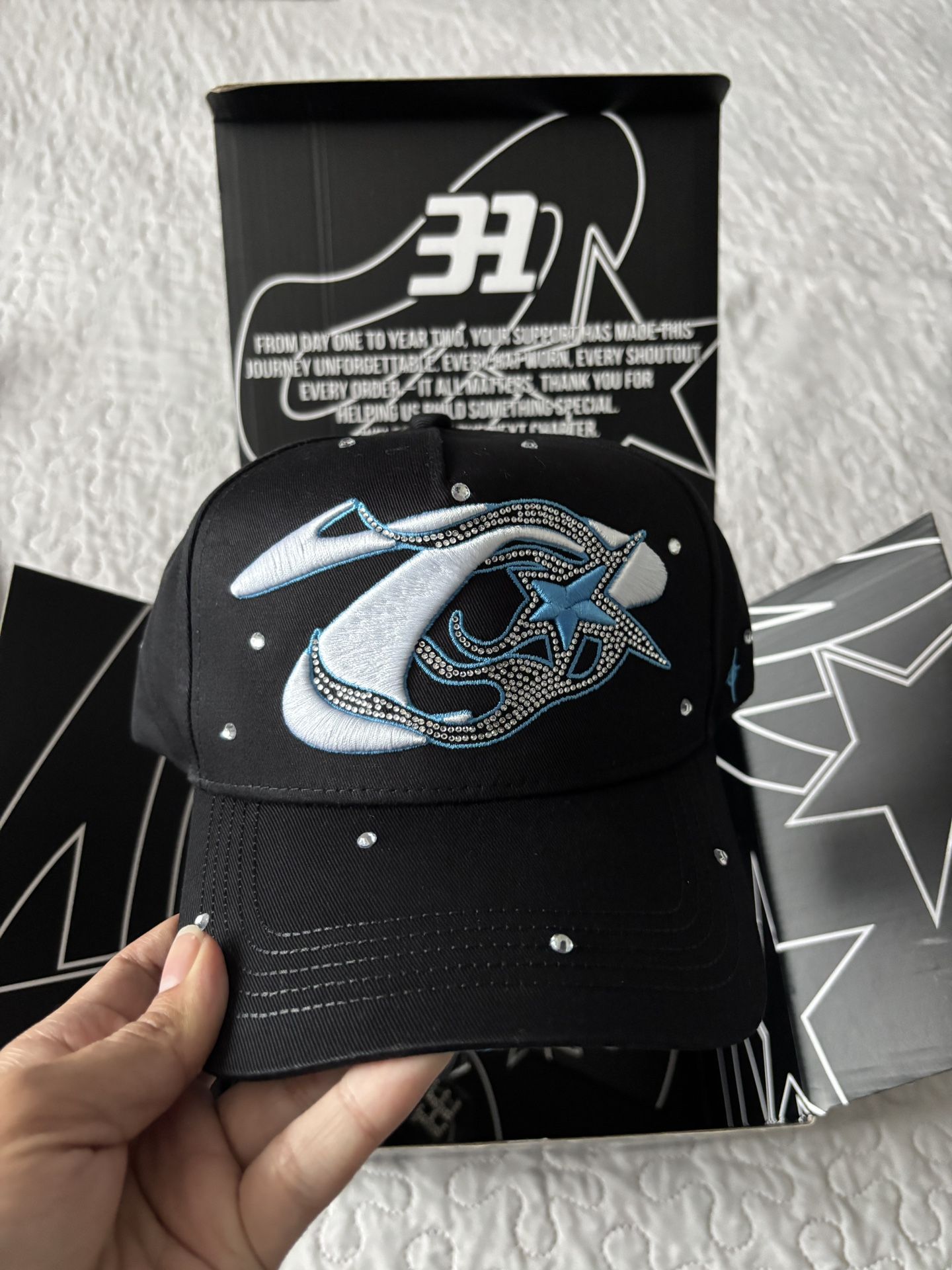 31 hats “T-Star”