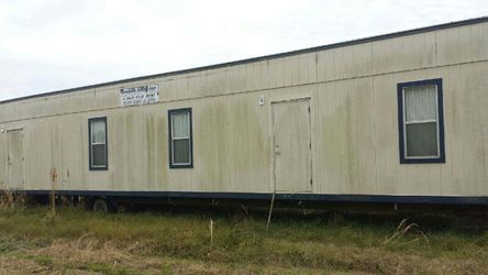 Office trailer 12x60 yr 2000