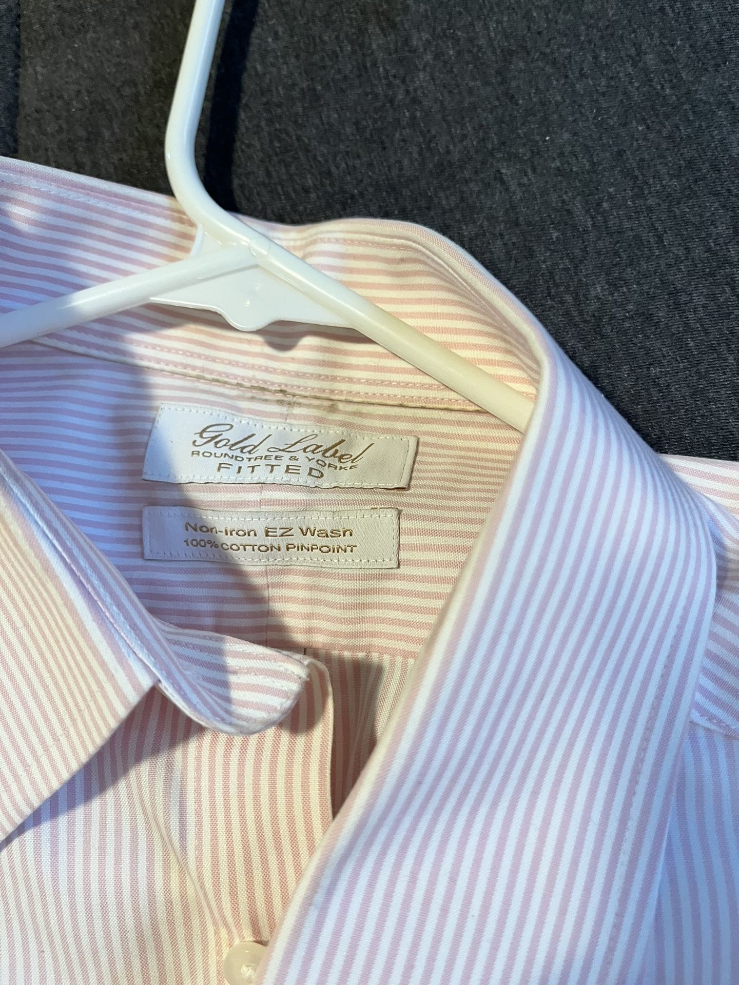 Pink/white Pen Striped Gold Label Round tree & Yorke Long-sleeve Dress Shirt. 