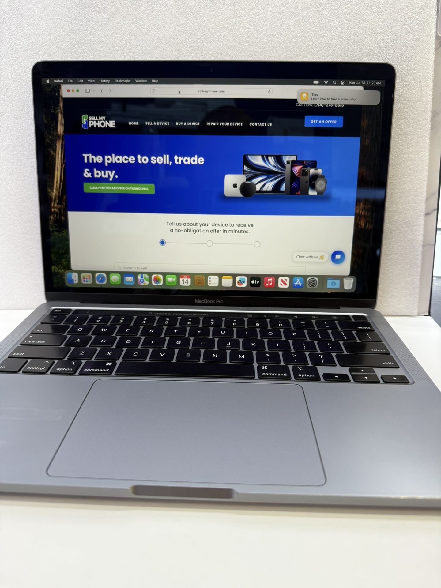 MacBook Pro 2020 13inch I5 16GB 512Gb