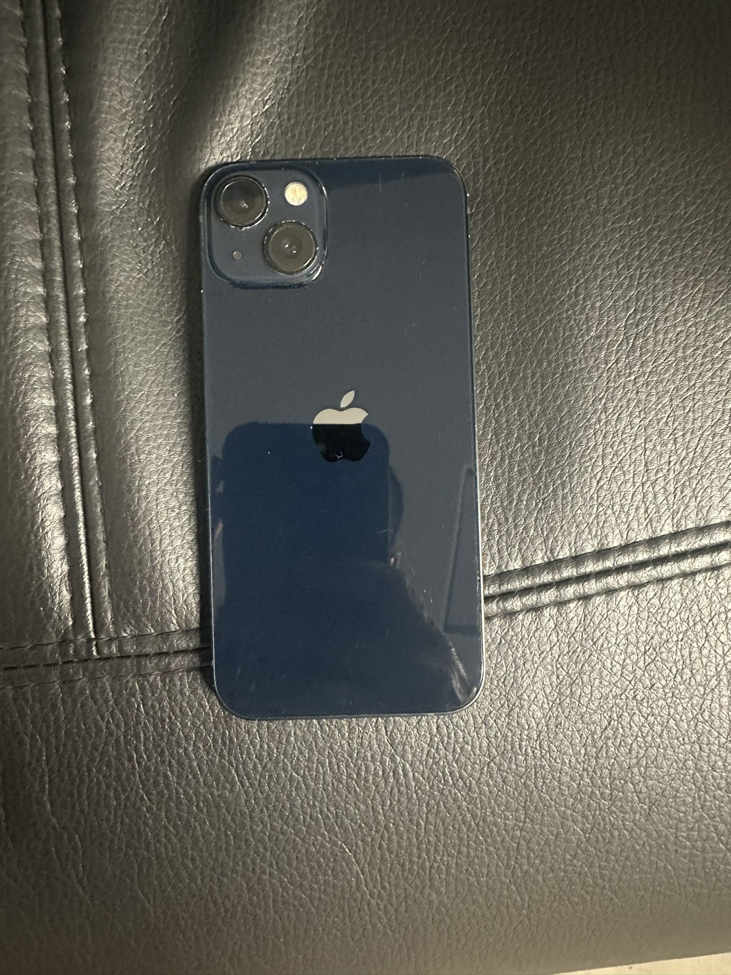 iPhone 13 128 Gb Unlocked ! Not Free !