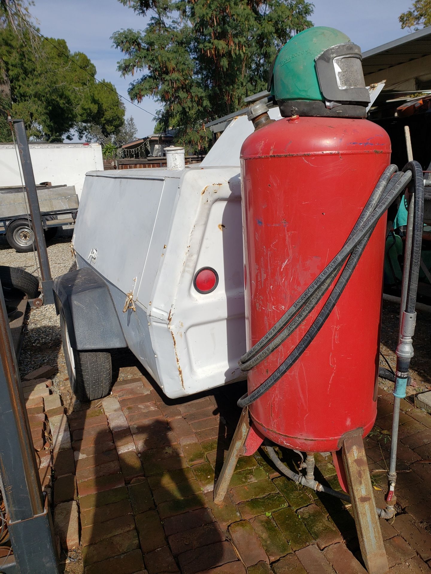 Diesel Air Compressor Sand Blasting Unit