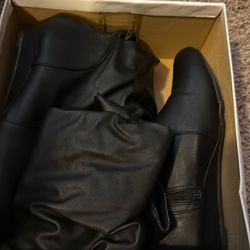 Black Boots