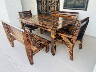 Luxurious Wood Patio Set Made To Last