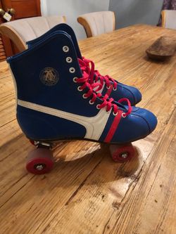 FIREBALL ROLLER DERBY ROLLER SKATES 1970S GREAT CONDITION  (SIZE 8)