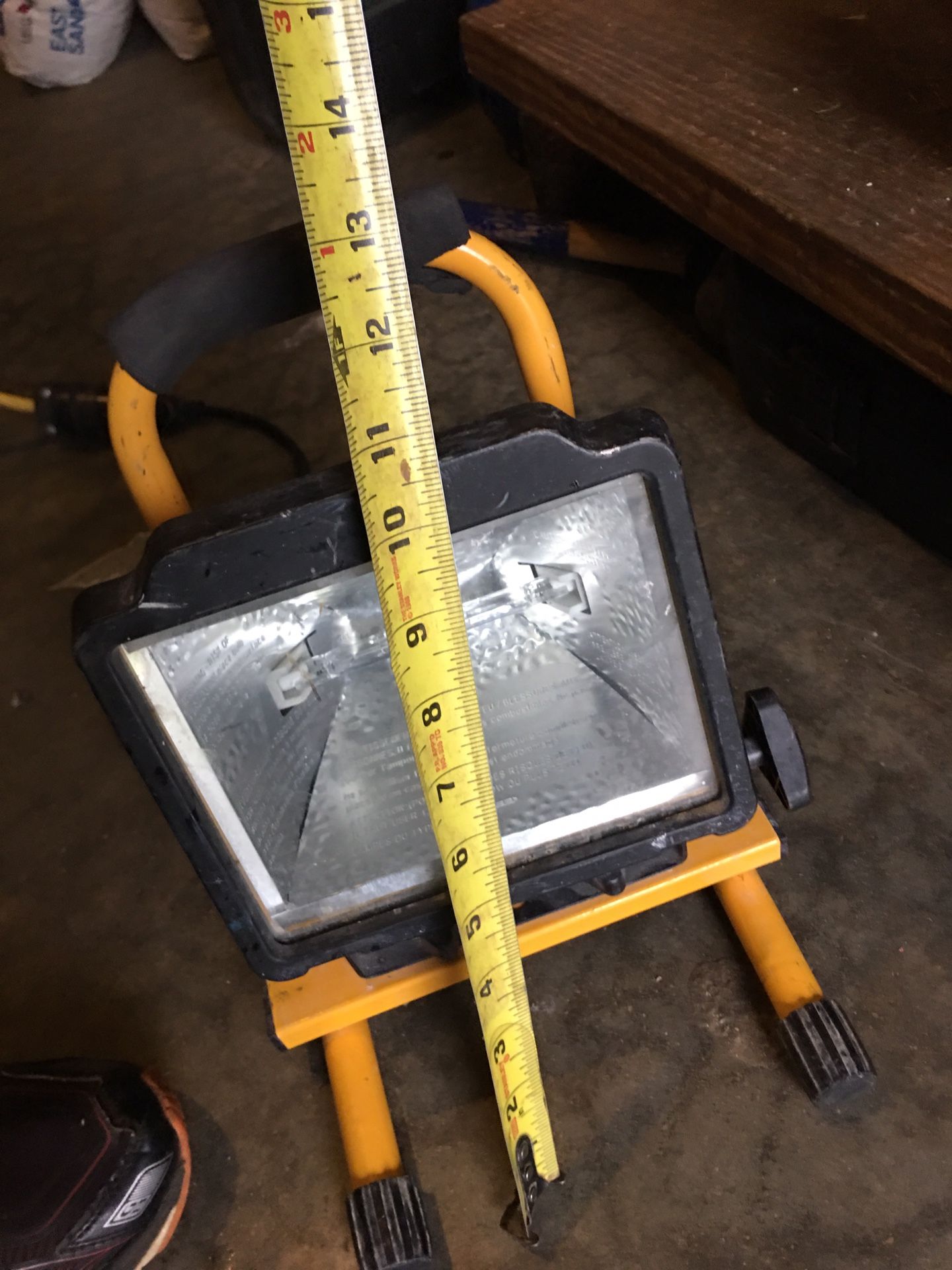 Construction work light good condition-
